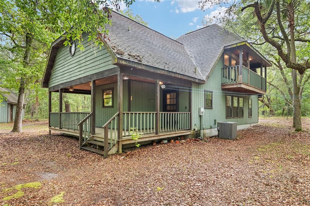 For Sale: $449,000 (3 beds, 2 baths, 1812 Square Feet)