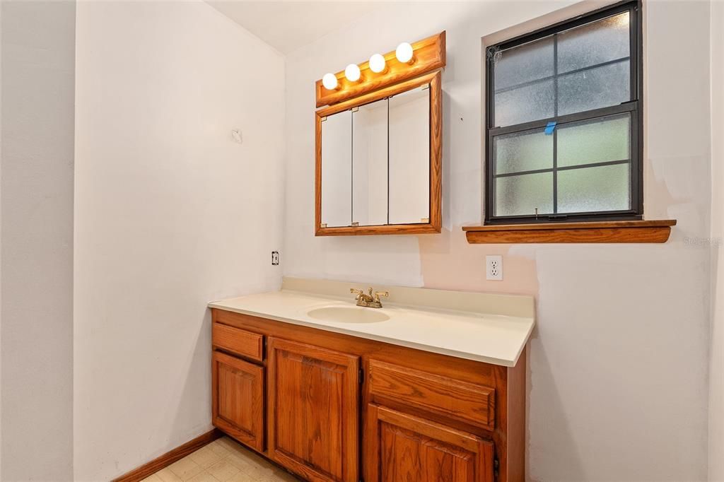 For Sale: $449,000 (3 beds, 2 baths, 1812 Square Feet)