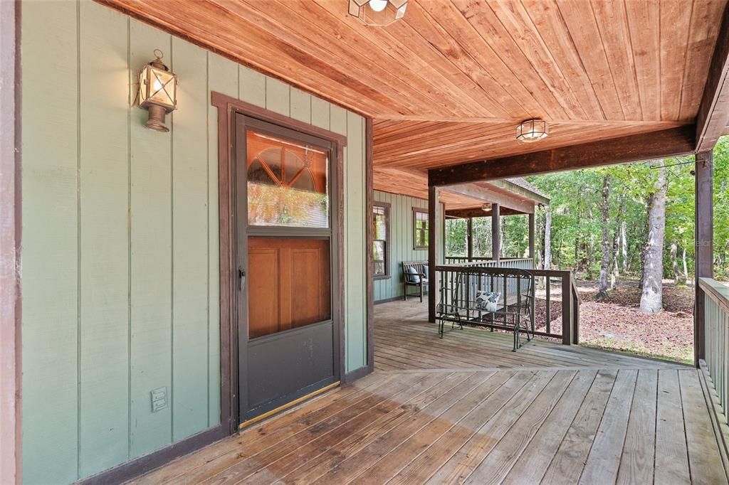 For Sale: $449,000 (3 beds, 2 baths, 1812 Square Feet)