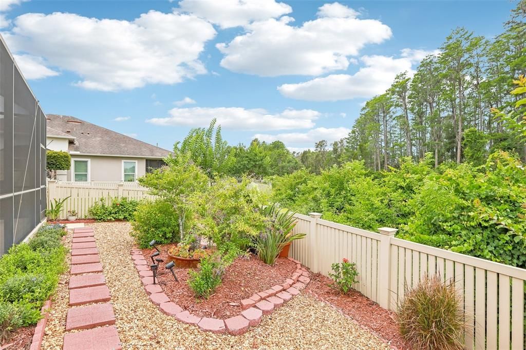 For Sale: $454,500 (2 beds, 2 baths, 1719 Square Feet)
