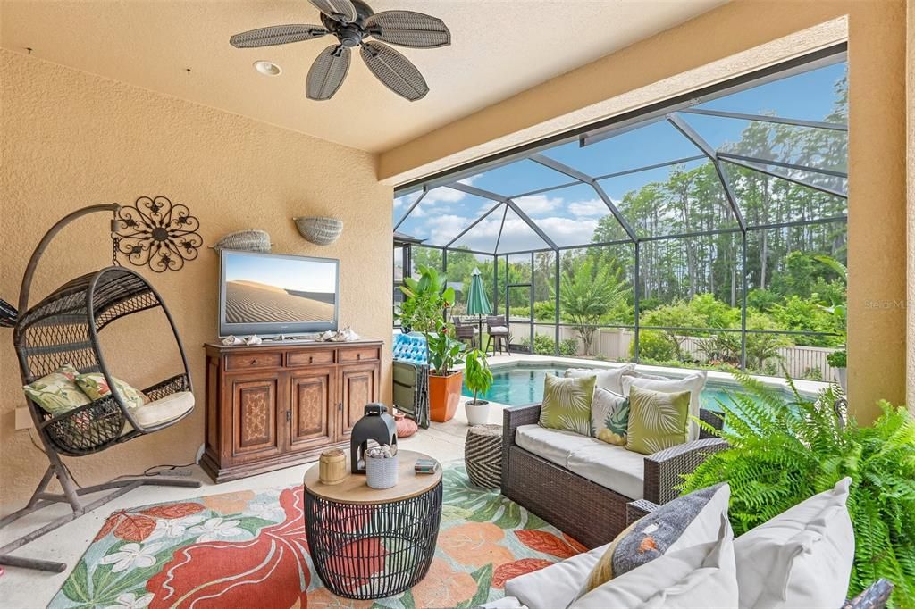 For Sale: $454,500 (2 beds, 2 baths, 1719 Square Feet)