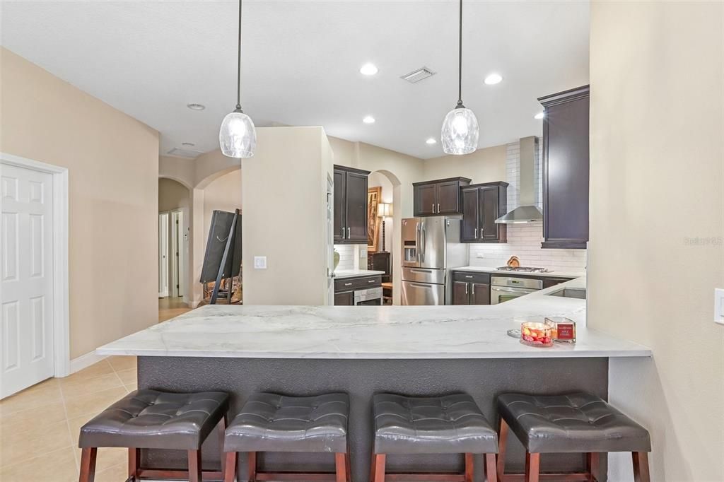 For Sale: $454,500 (2 beds, 2 baths, 1719 Square Feet)