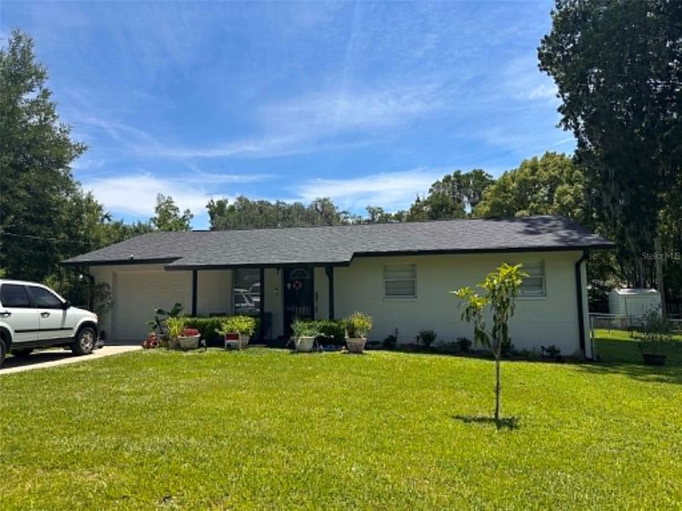 En Venta: $234,000 (3 camas, 2 baños, 936 Pies cuadrados)