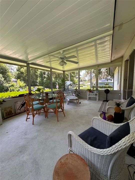 En Venta: $234,000 (3 camas, 2 baños, 936 Pies cuadrados)