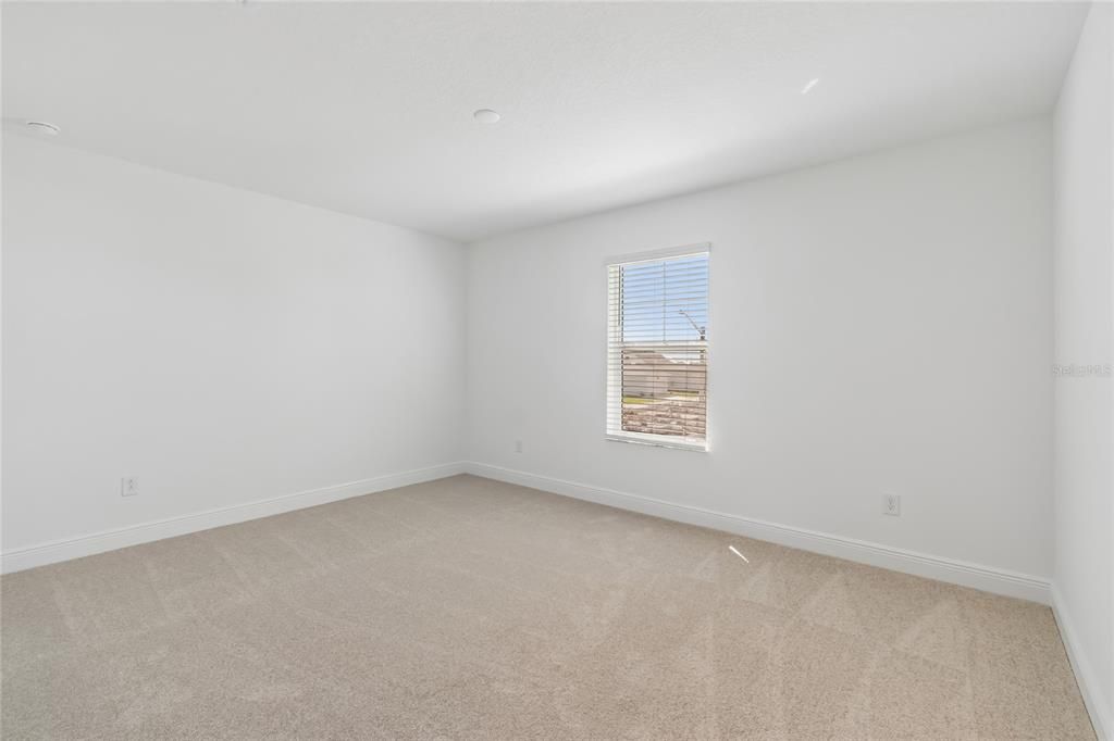 For Sale: $589,999 (3 beds, 2 baths, 2406 Square Feet)