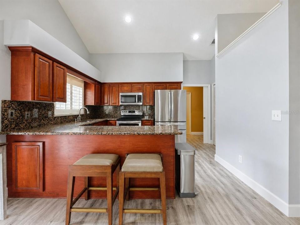 For Sale: $468,000 (4 beds, 2 baths, 1922 Square Feet)