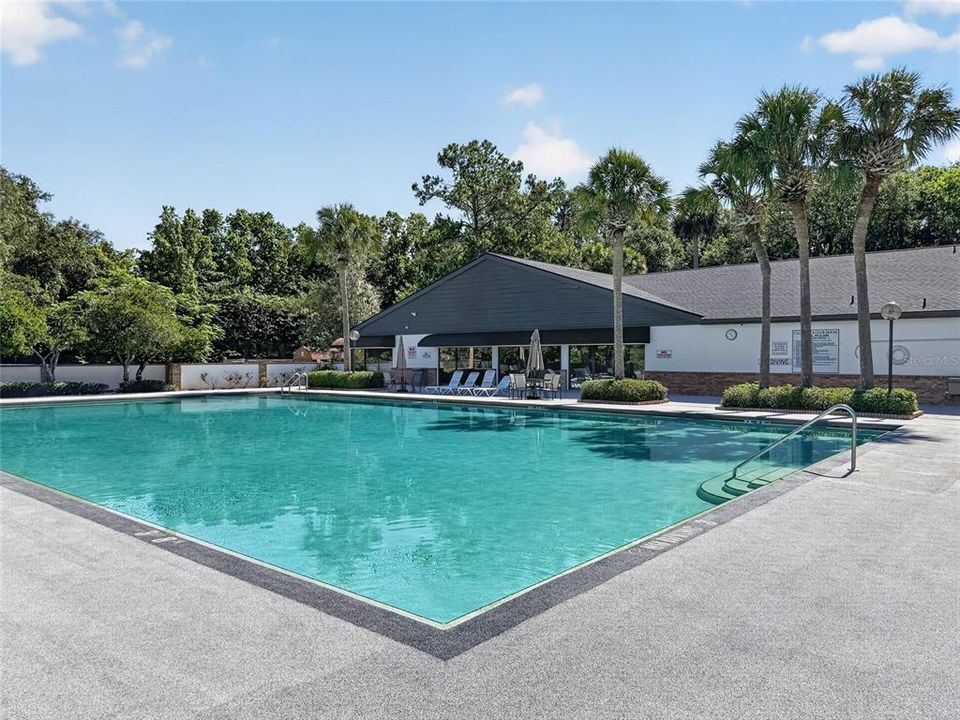 For Sale: $210,000 (2 beds, 2 baths, 1270 Square Feet)