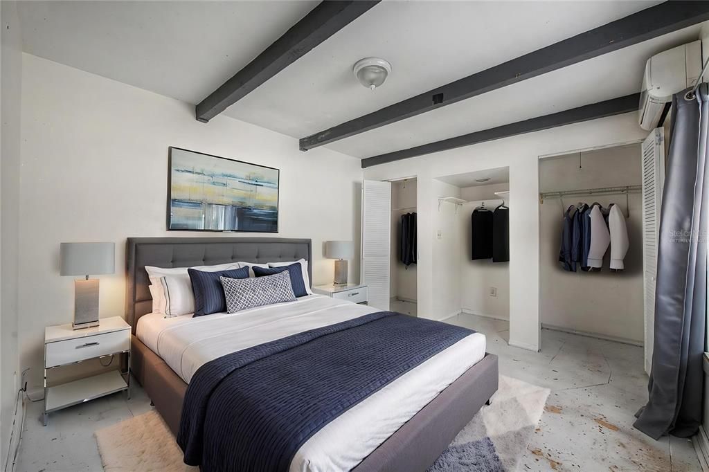 En Venta: $575,000 (4 camas, 3 baños, 1654 Pies cuadrados)