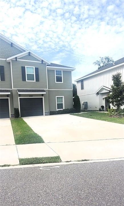 For Sale: $425,000 (4 beds, 3 baths, 2141 Square Feet)