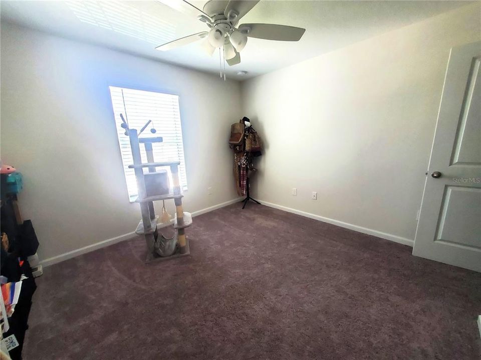 For Sale: $425,000 (4 beds, 3 baths, 2141 Square Feet)