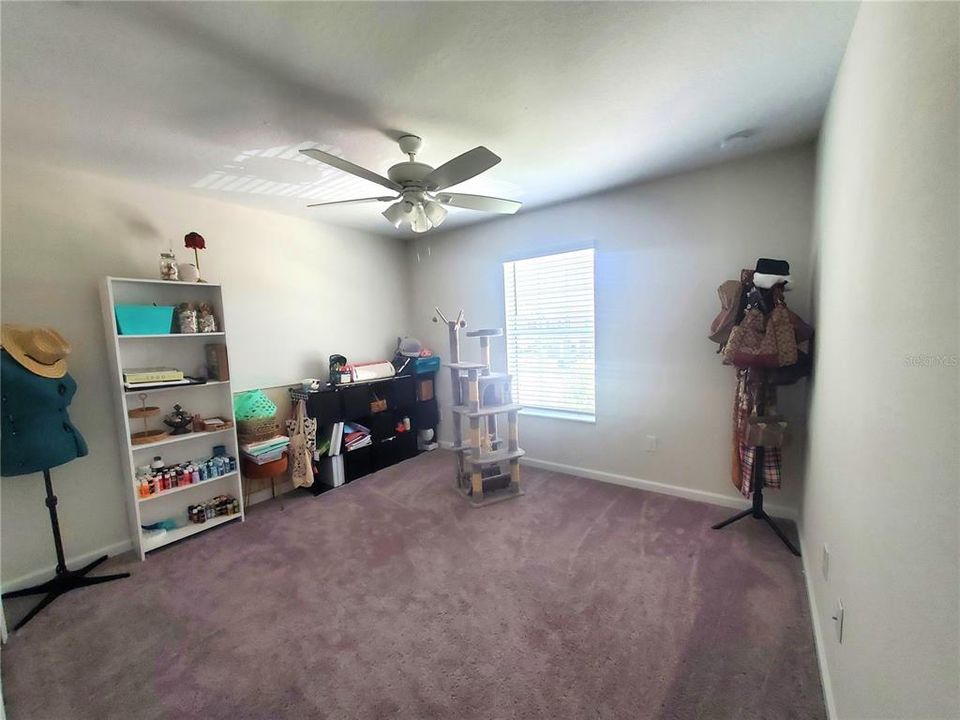For Sale: $425,000 (4 beds, 3 baths, 2141 Square Feet)
