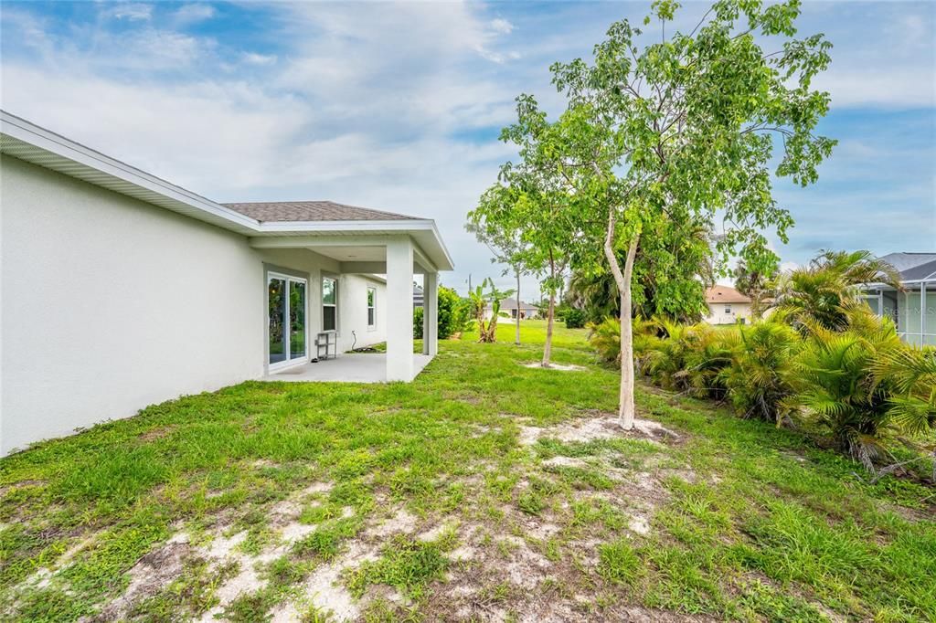 For Sale: $279,900 (3 beds, 2 baths, 1586 Square Feet)