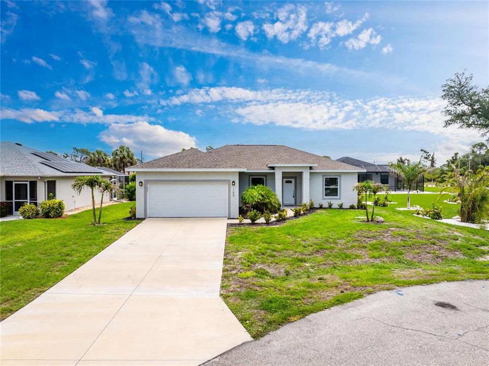 For Sale: $279,900 (3 beds, 2 baths, 1586 Square Feet)