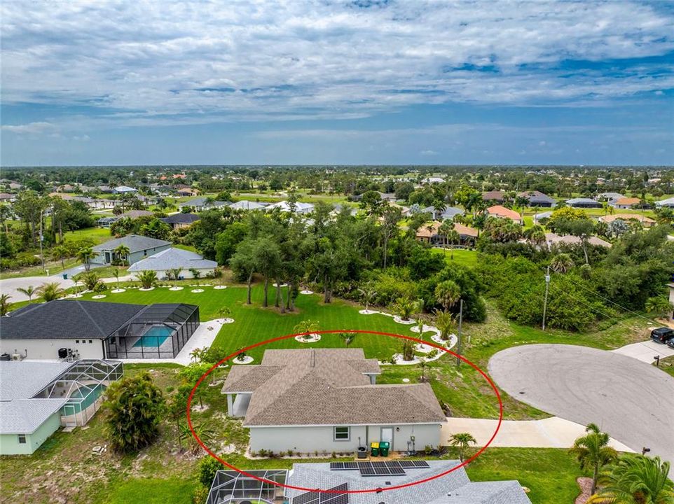 For Sale: $279,900 (3 beds, 2 baths, 1586 Square Feet)