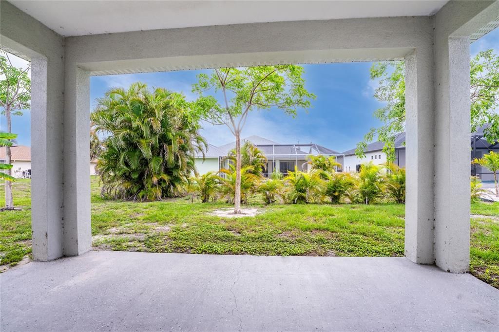 For Sale: $279,900 (3 beds, 2 baths, 1586 Square Feet)