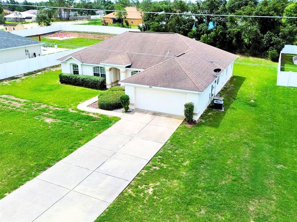 En Venta: $329,990 (3 camas, 2 baños, 2114 Pies cuadrados)