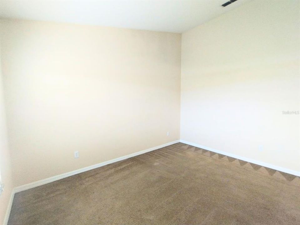 En Venta: $329,990 (3 camas, 2 baños, 2114 Pies cuadrados)