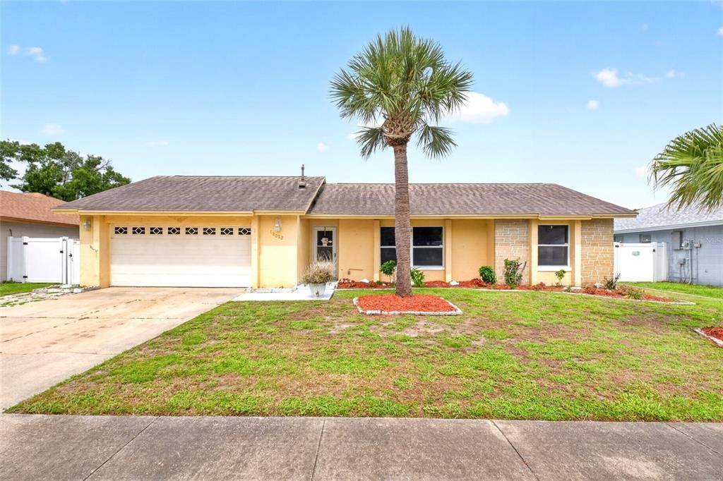 For Sale: $395,000 (3 beds, 2 baths, 1505 Square Feet)