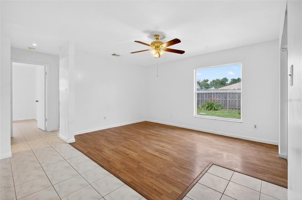 For Sale: $395,000 (3 beds, 2 baths, 1505 Square Feet)