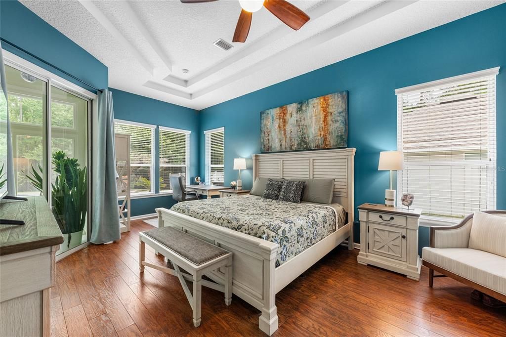 For Sale: $710,000 (4 beds, 3 baths, 2740 Square Feet)