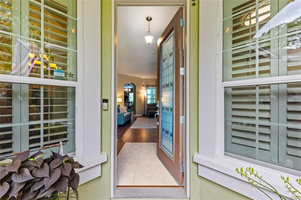 For Sale: $710,000 (4 beds, 3 baths, 2740 Square Feet)