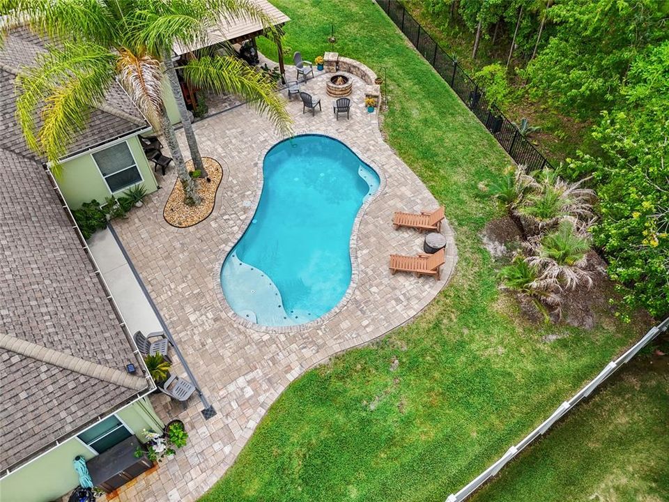 For Sale: $710,000 (4 beds, 3 baths, 2740 Square Feet)