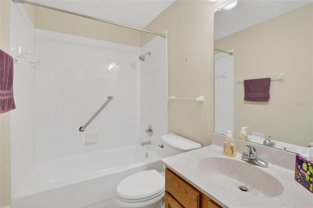 En Venta: $269,900 (2 camas, 2 baños, 1662 Pies cuadrados)