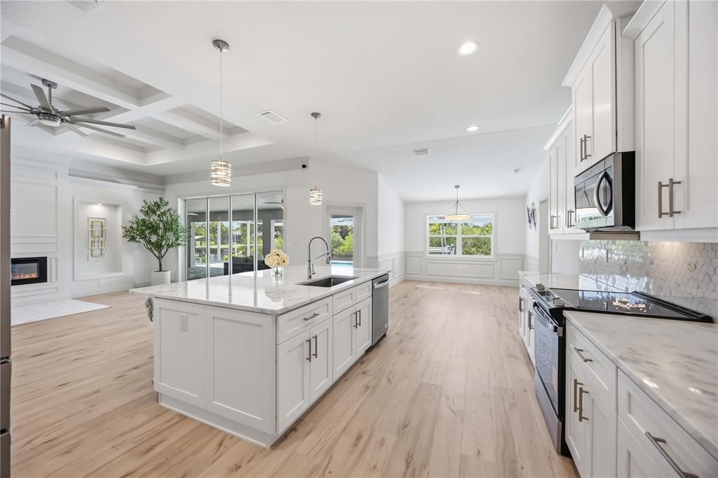 For Sale: $1,350,000 (3 beds, 2 baths, 2197 Square Feet)