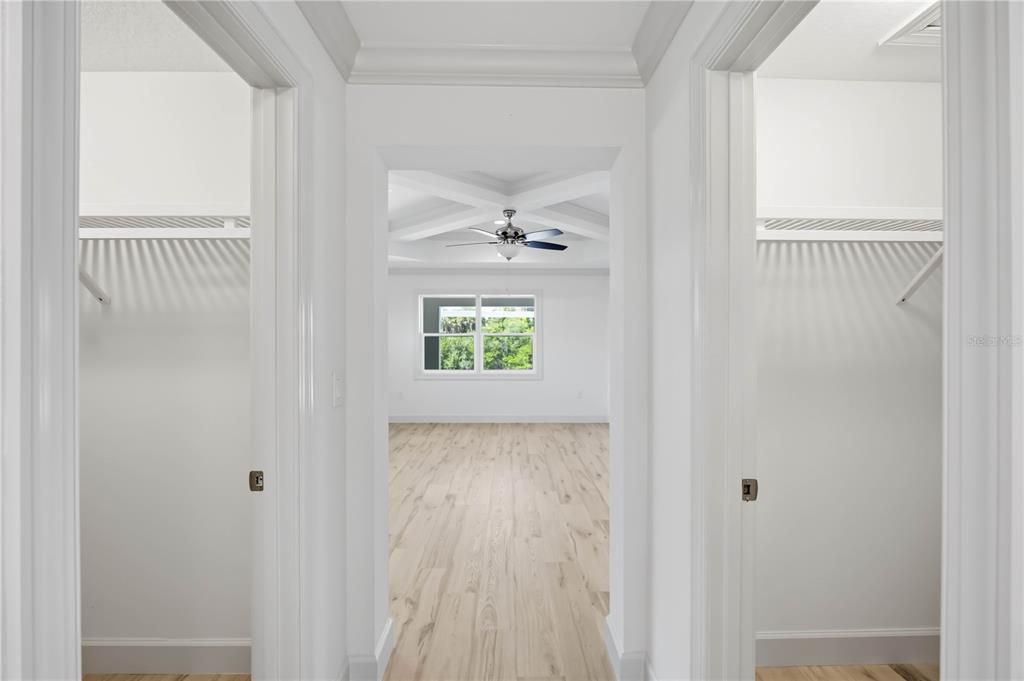 For Sale: $1,350,000 (3 beds, 2 baths, 2197 Square Feet)