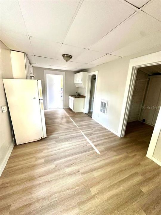 В аренду: $1,275 (1 спален, 1 ванн, 748 Квадратных фут)