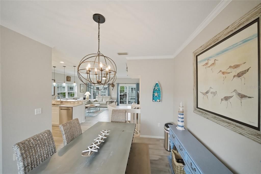 For Sale: $1,225,000 (3 beds, 2 baths, 1524 Square Feet)