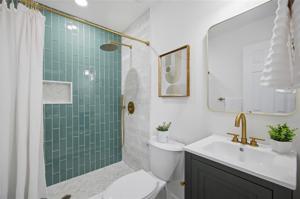En Venta: $365,900 (3 camas, 2 baños, 1222 Pies cuadrados)