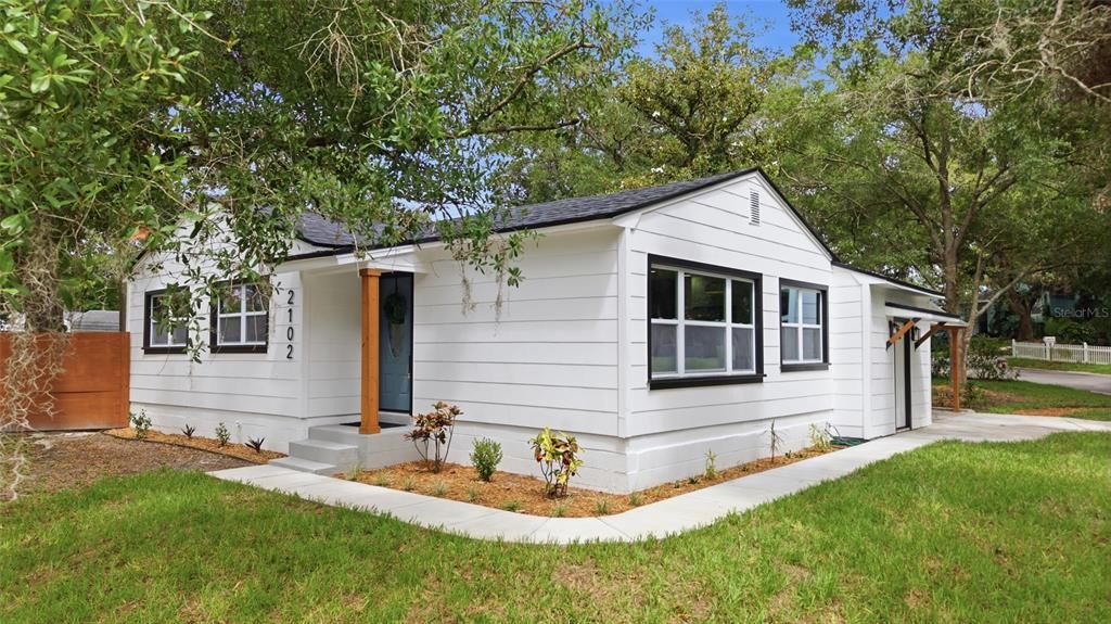 En Venta: $365,900 (3 camas, 2 baños, 1222 Pies cuadrados)
