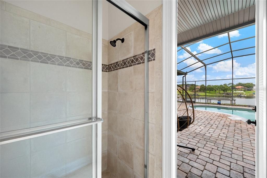 En Venta: $1,799,000 (4 camas, 4 baños, 4085 Pies cuadrados)