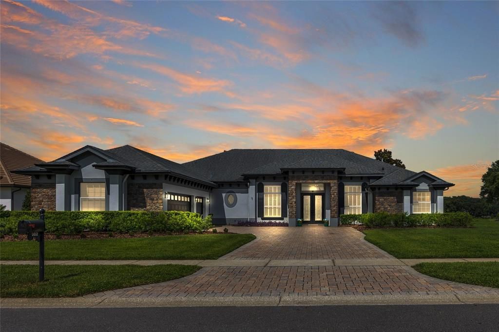 En Venta: $1,799,000 (4 camas, 4 baños, 4085 Pies cuadrados)
