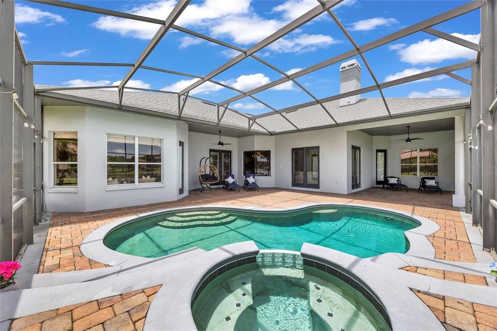 En Venta: $1,799,000 (4 camas, 4 baños, 4085 Pies cuadrados)