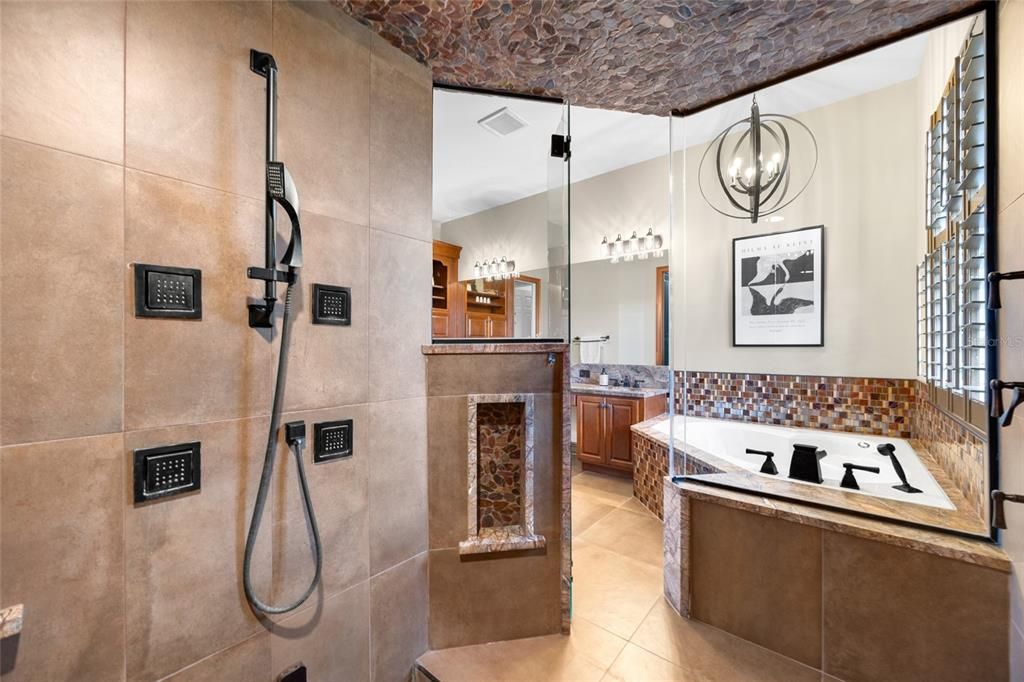 En Venta: $1,799,000 (4 camas, 4 baños, 4085 Pies cuadrados)