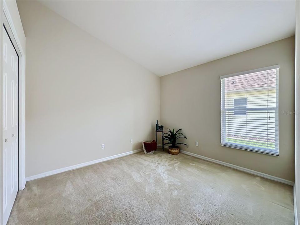 En Venta: $460,000 (4 camas, 2 baños, 1991 Pies cuadrados)
