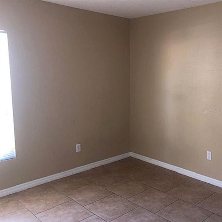 В аренду: $2,000 (3 спален, 2 ванн, 1410 Квадратных фут)