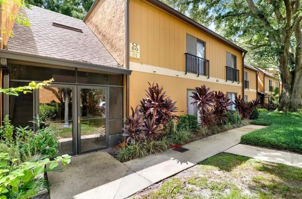 For Rent: $1,750 (3 beds, 2 baths, 1187 Square Feet)
