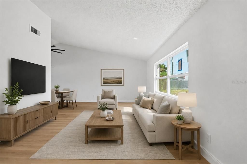En Venta: $360,000 (3 camas, 2 baños, 1696 Pies cuadrados)