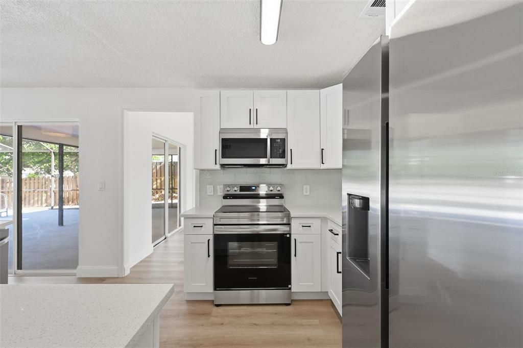En Venta: $360,000 (3 camas, 2 baños, 1696 Pies cuadrados)