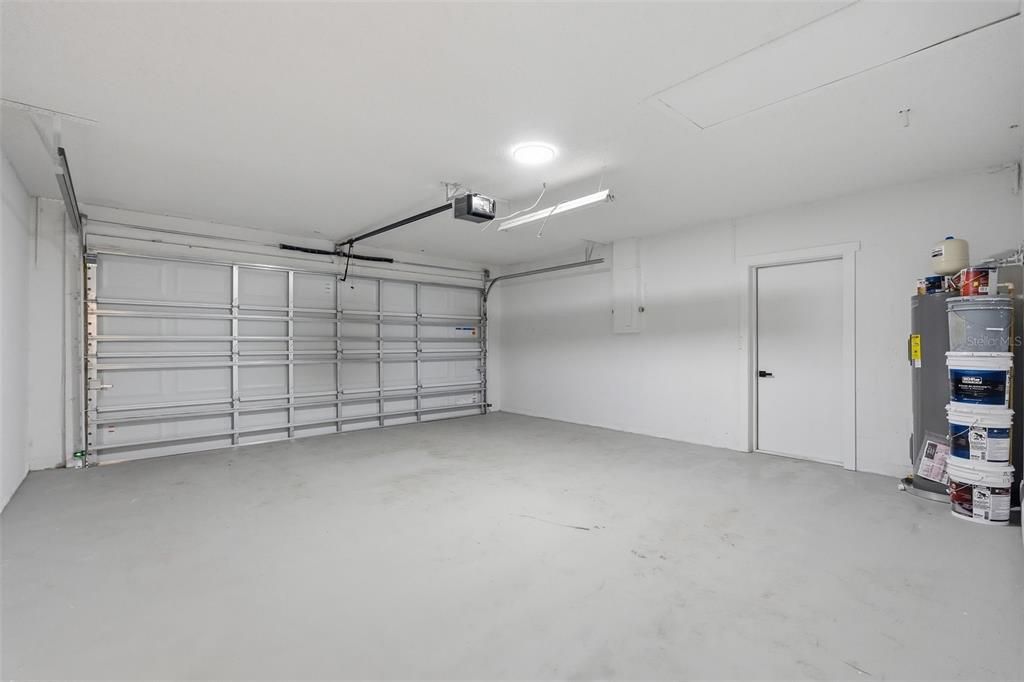 En Venta: $360,000 (3 camas, 2 baños, 1696 Pies cuadrados)
