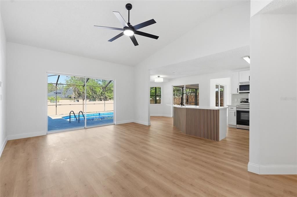 En Venta: $360,000 (3 camas, 2 baños, 1696 Pies cuadrados)