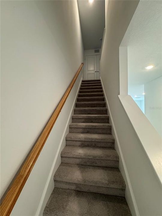 For Rent: $2,250 (3 beds, 2 baths, 1417 Square Feet)