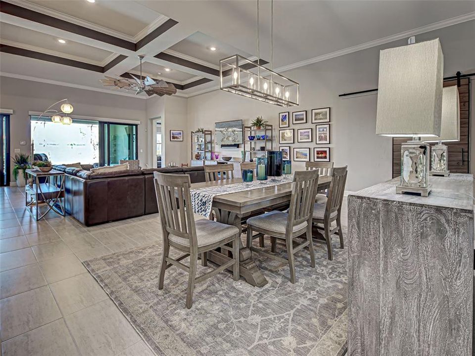 For Sale: $935,000 (3 beds, 3 baths, 2855 Square Feet)