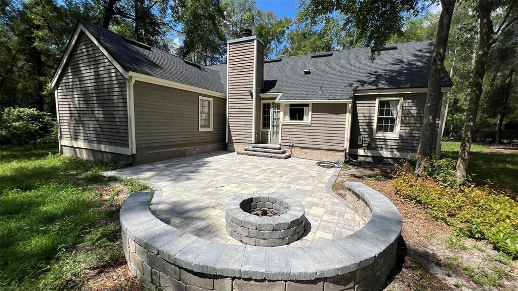For Rent: $2,500 (3 beds, 2 baths, 1478 Square Feet)