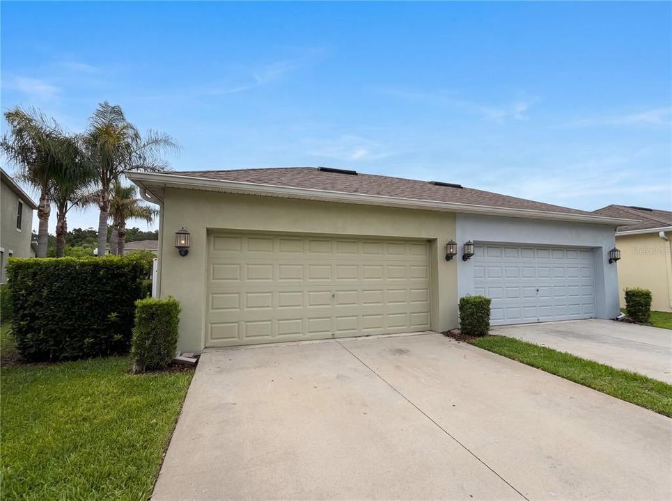 For Sale: $290,000 (3 beds, 2 baths, 1717 Square Feet)