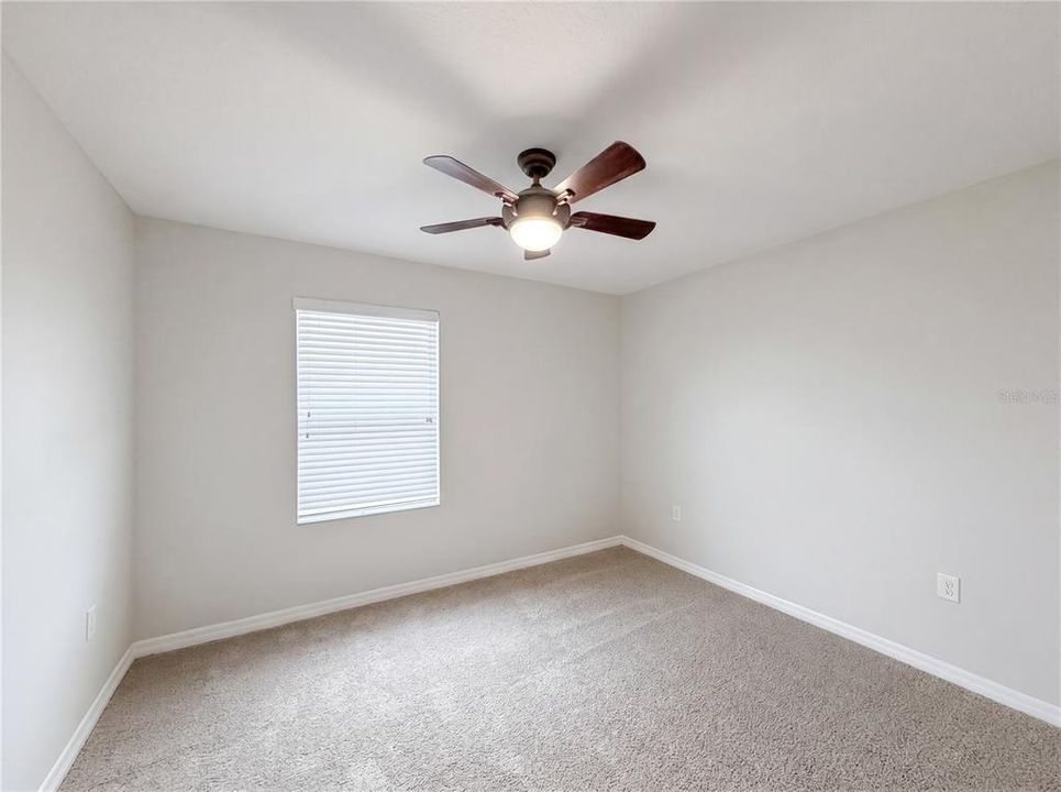 For Sale: $290,000 (3 beds, 2 baths, 1717 Square Feet)