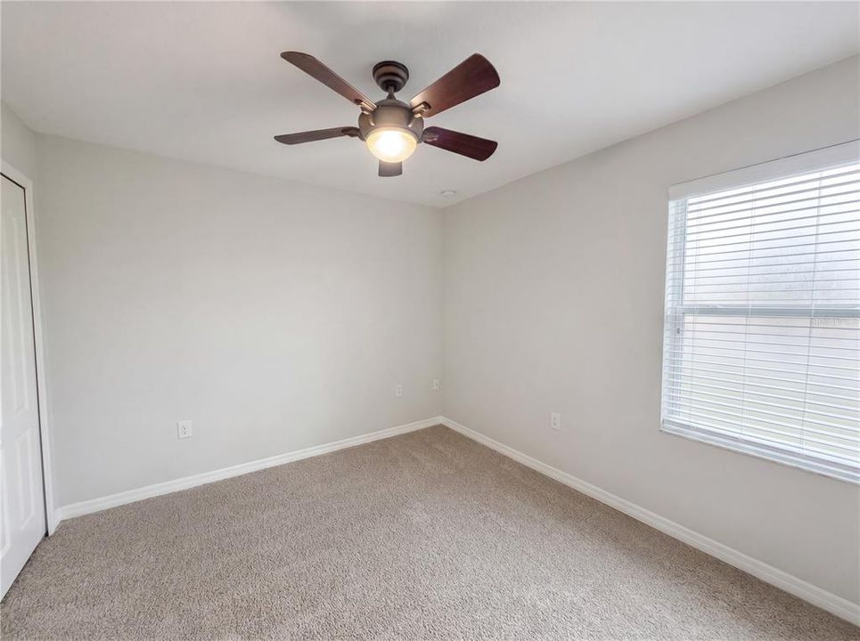 For Sale: $290,000 (3 beds, 2 baths, 1717 Square Feet)